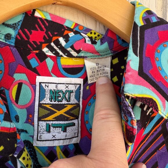 Vintage Next Exit Button Up Shirt Men's Small Multicolor Retro Geometric Trippy - Picture 2 of 6